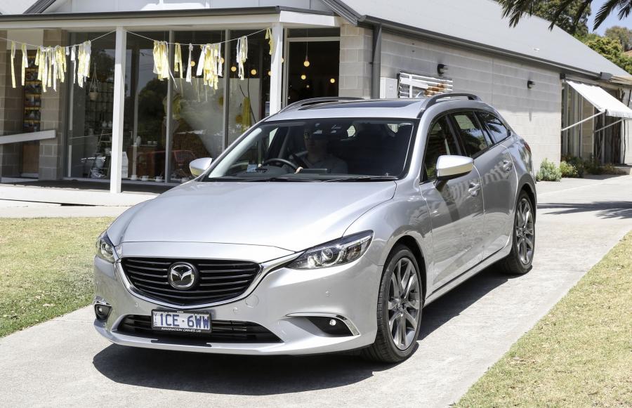  Mazda6 Wagon 2015 года  (AU) (фото 10 из 26)